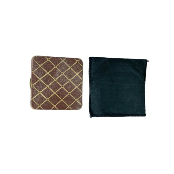 1950s 60s leather covered powder compact with mirror - Picture 4 of 9